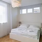 Veleslavin شقة *